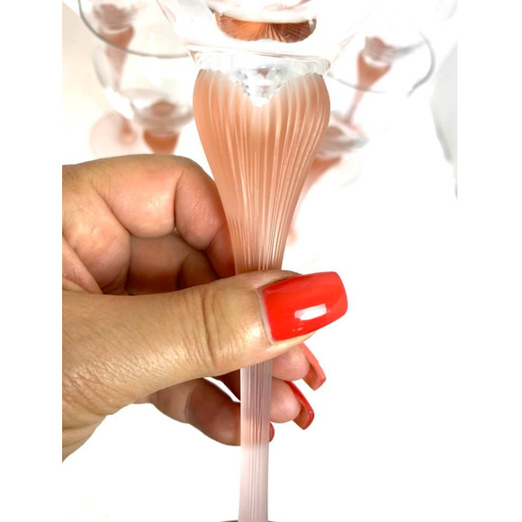 Mikasa 10 Oz Sea Mist Coral Pink Frosted Stem Wine Glass Crystal 9.25" - Picture 5 of 6